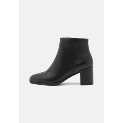 Imagen de Clarks Freva ZIP Botines bajos black, Mujer, Talla: 36, Black Zapatos