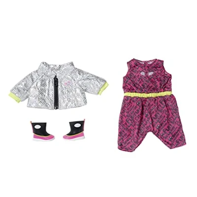 Imagen de BABY born City Deluxe Conjunto para Moto de 43 cm Fácil Manos pequeñas Promueve la empatía y Las Habilidades sociales Edad: 3+ años Incluye Mono, Chaqueta Botas