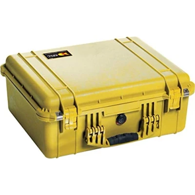 Imagen de PELI 1550 Maleta Resistente a los Impactos para Transportar Equipos electrónicos, IP67 estanca e Impermeable al Polvo, 33L de Capacidad, Fabricada en Alemania, Sin Espuma, Color Amarillo