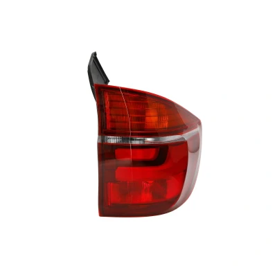 Imagen de TYC 11 12119 06 9 Piloto trasero derecha Parte exterior LED sin portalámparas, con BMW: X5
