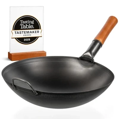 Imagen de YOSUKATA Sarten Wok de Acero al Carbono 36 cm Pre sazonado aco Fundo Redondo Tradicional Сhino Sin Recubrimiento Químico Compatible Con Cocinas Gas y Fuego Abierto (Negro)