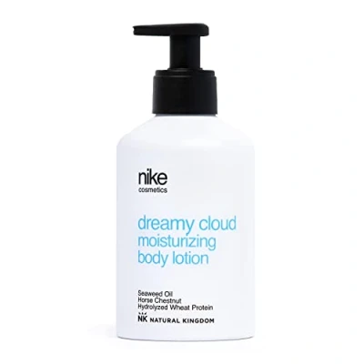 Imagen de NIKECOSMETICS Loción Corporal Dreamy Cloud 250 ml, Aroma Suave, con Aceite de Algas Marinas y Extractos Vegetales, Reafirmante, Remodelante, Fórmula Ligera, Fragancia a Lavanda Almendra, Vegana