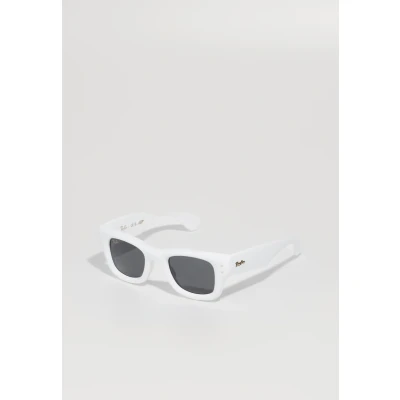 Imagen de Ray Ban Unisex RB4940 WAYFARER PUFFER 671/87 Gafas de sol Nylon Blanco Negro Cuadrada Normal