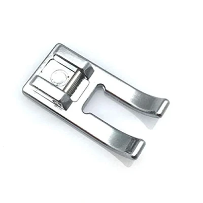 Imagen de La Canilla ® Prensatelas de Puntas Abiertas 5MM Universal para Puntadas Decorativas, Applique Máquinas Coser Alfa, Singer, Juki, Elna, Silvercrest (Snap On)