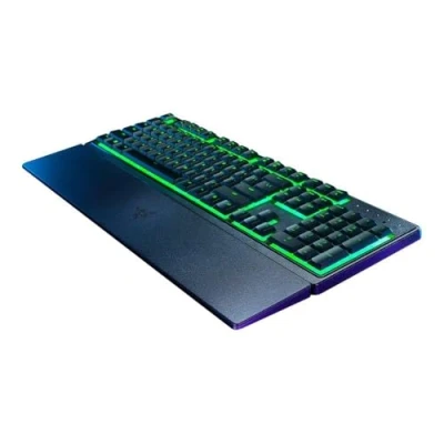 Imagen de Razer Ornata V3 X Teclado plano DE membrana con Chroma RGB (interruptores silenciosos, reposamuñecas ergonómicas, recubrimiento anti UV), disposición QWERTZ Negro