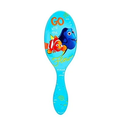 Imagen de WetBrush Cepillo desenredante original con cerdas Intelliflex ultra suaves para separar suavemente los nudos facilidad, no rasga el cabello, todo tipo de colección Pixar, Dory y