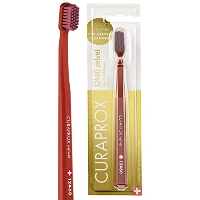 Imagen de Curaprox CS 12460 Cepillo de Dientes Terciopelo Manual Ultra Suave para Adultos con Cerdas CUREN Super Suaves Rojo Cobre Burdeos