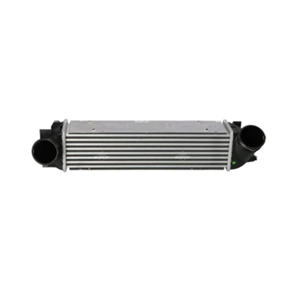 Imagen de NRF 30947 Intercooler Aluminio BMW: 3 Touring, Berlina, Coupé
