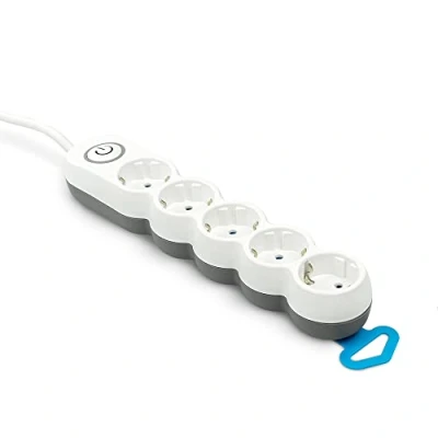Imagen de Garza Base múltiple con 5 enchufes, Cable de 1.4 Metros, Enchufe Plano, Interruptor, Protección Infantil, Blanco