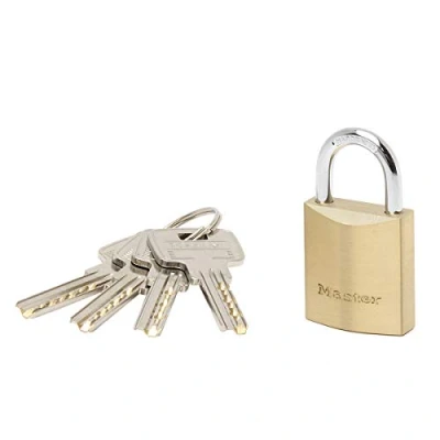 Imagen de Master Lock 2930EURD Candado de llave con Cuerpo Latón Macizo Muy Grueso, Dorado, 5,4 x 3 1.4 cm
