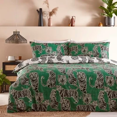 Imagen de furn. Wildcat Juego de Funda nórdica para Cama Doble, Color Verde Selva