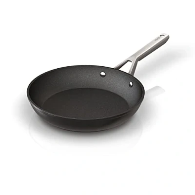 Imagen de Ninja ZEROSTICK Essentials Cookware Sartén antiadherente de aluminio forjado larga duración, compatible con inducción, apta para horno hasta 260 C, color negro C10028UK