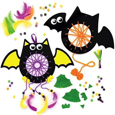 Imagen de Baker Ross AX191 Kit Atrapasueños Murciélago Paquete De 4, Manualidades Halloween Para Niños Pelar, Pegar, Coser Y Exhibir Este Otoño