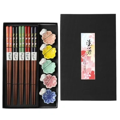 Imagen de Set de Regalo para Palillos, 5 Pares Palillos Bambu Japoneses Chopsticks Reutilizables, Madera chinos Sushi, Hecha a Mano(Conejo Jade)