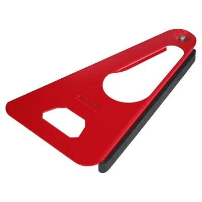 Imagen de Westmark Abridor multiusos con labio de goma Práctico abridor/abrebotellas cristal y botellas, longitud: 17 cm, acero/goma, rojo, 1049227R