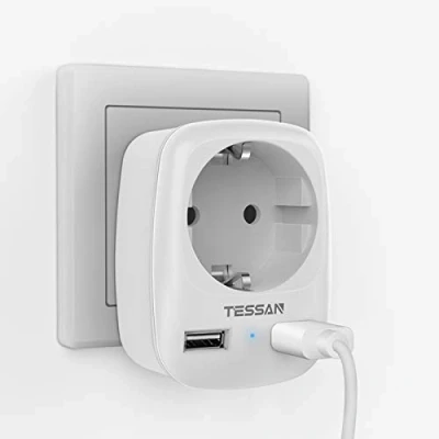 Imagen de TESSAN Enchufe USB Pared, Ladron Enchufes 4000W con Doble y 1 Toma de CA, Multiple Cargador Adaptador España, Carga para Movil Pad Blanco