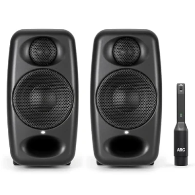Imagen de IK Multimedia iLoud Micro Monitor Pro Par Monitores de estudio compactos, 2 vías, biamplificados, altamente portátiles y controlados digitalmente. Incluye micrófono ARC. Color negro.