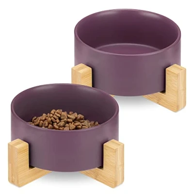 Imagen de Navaris Comederos para Perros elevados 2X Comedero de cerámica Perro y Gatos Cachorros Platos con Soporte bambú Antideslizante Morado