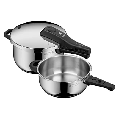 Imagen de WMF Perfect Set con Olla Rápida Ø 22 cm de Diámetro 4 Litros y Medio + Cuerpo 3 Litros, Acero Inoxidable Cromargan para Inducción