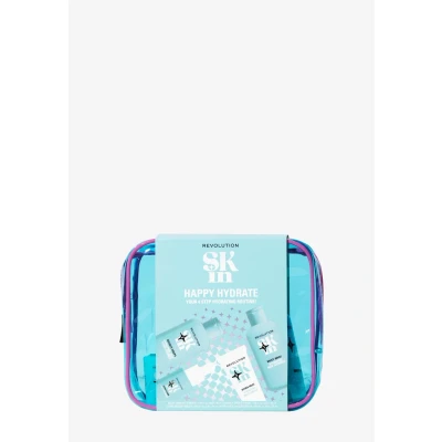 Imagen de Revolution SKin, Happy Hydrate Starter Kit, Set Hidratante con Leche Limpiadora, Esencia, Sérum e Hidratante, Vegano y Libre de Crueldad, 4 Productos