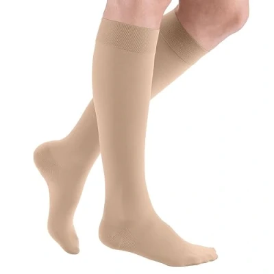 Imagen de medi Ven plus CCL2 AD Medias de compresión normales (39 44 cm), color beige