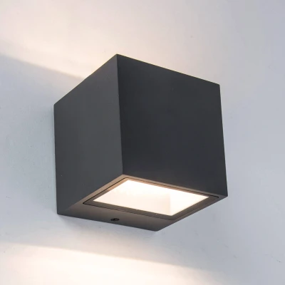 Imagen de LUTEC Gemini lámpara de pared para exteriores (850 lúmenes, luz blanca neutra, 4000 K, cuadrada con efecto ascendente y descendente)