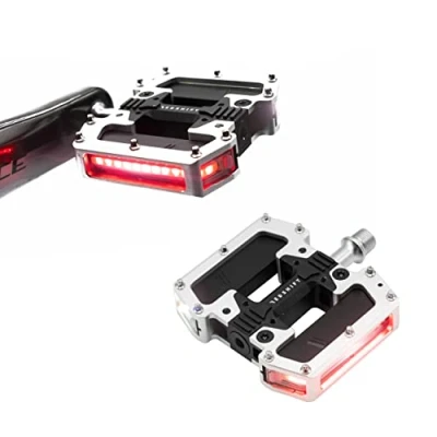 Imagen de REDSHIFT ARCLIGHT Pro Flat Bicycle Pedals with LED Lights, Auto On Off, 36+ HR Battery, USB Rechargeable, Weatherproof, Aluminum Bike Pedal 9/16in Steel Spindle and Traction Pins Silver