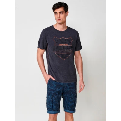 Imagen de Camiseta de Manga Corta Algodón. Estampado Delantero. Cuello Redondo. Color Negro para Hombre