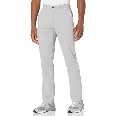 Imagen de Amazon Essentials Pantalón Chino elástico, Informal, Corte Deportivo (Disponible en Tallas Grandes) Hombre, Gris Claro, 38W / 30L