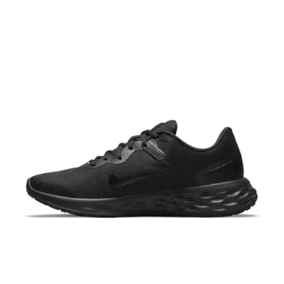 Imagen de NIKE Revolution 6, Zapatillas de Gimnasia Hombre, Black Dk Smoke Grey, 38.5 EU