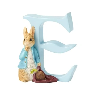 Imagen de Beatrix Potter Letra E con Figura de Perico el Conejo cebollas