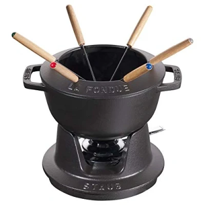 Imagen de STAUB Juego de fondue con 6 tenedores, Apto para queso, chocolate y carne, Hierro fundido, Negro, 18 cm