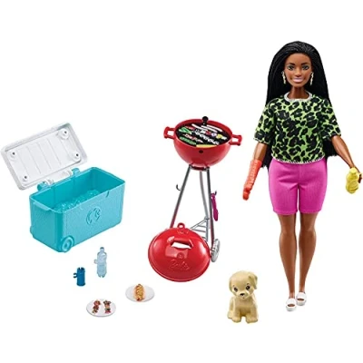 Imagen de Barbie Set de juego con barbacoa aromatizada, perrito y accesorios juguete para muñecas, regalo niñas niños +3 años (Mattel GRG76)