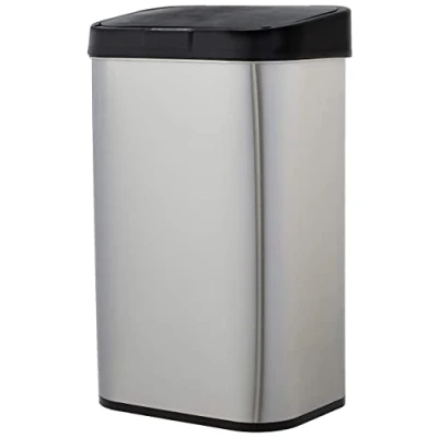 Imagen de Amazon Basics Cubo de basura automático acero inoxidable, rectangular, metálico, 60 litros, Plateado, Negro