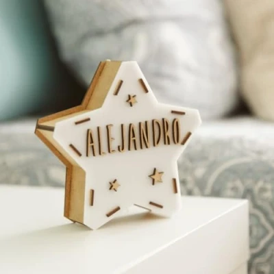 Imagen de WONDEE Vintiun Mini Lámpara Personalizada Decorativa, Luz Nocturna Infantil Quitamiedos Cosas/Regalos para Bebés Recién Nacidos Originales, Regalos niños y niñas 0,1,2,3,4,5,6,7,8,9,10 años