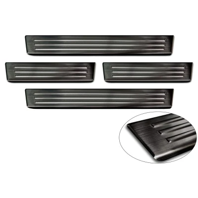 Imagen de Protectores de umbral Puerta INOX Negros compatibles con Ford Ranger Vi 2022 &#039;Lines&#039; 4 Piezas