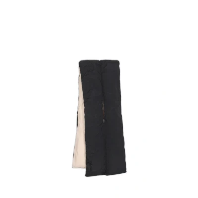 Imagen de Expatrié Bufanda de Mujer Negro Beige Ginny Invierno Bicolor Nylon Chal Reversibile Acolchada con Diseño Almohada Grande para Otoño e