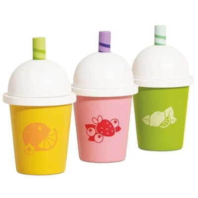 Imagen de Le Toy Van TV336 Juego educativo set 3 vasos de juguete, para niños a partir 2 años, batidos y zumos llevar con pajita, juguetes Montessori en madera natural certificada FSC