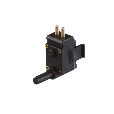 Imagen de HELLA 6ZF 008 621 051 Interruptor, piloto de marcha atrás MERCEDES BENZ: W124 Berlina, 190