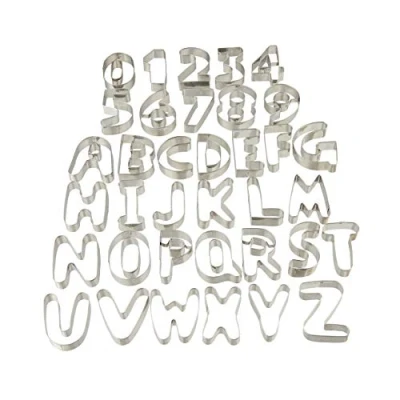 Imagen de Relaxdays Set de 36 moldes para galletas, Cortadores, Letras &amp; números, Acero inox, Plateado