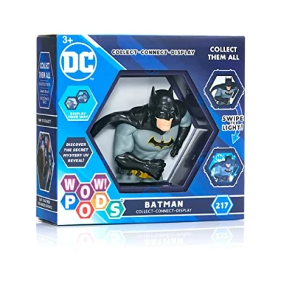 Imagen de WOW! PODS Colección DC Super Friends Batman Figura Coleccionable con luz y Sensor de Movimiento (Deqube 918DC100525)