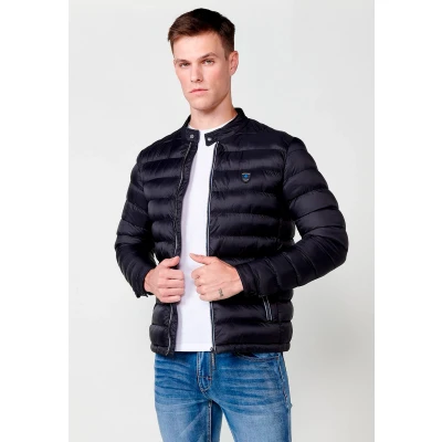 Imagen de Chaqueta acolchada con Cuello redondo y Cierre delantero cremallera color Negro para Hombre