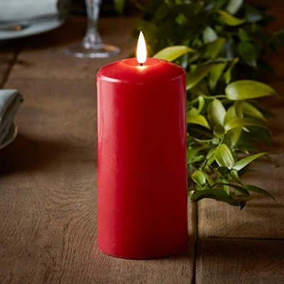 Imagen de Lights4fun Vela TruGlow® en Cera Roja con LED Blanco Cálido Parpadeante a Pilas de 15cm para Interiores