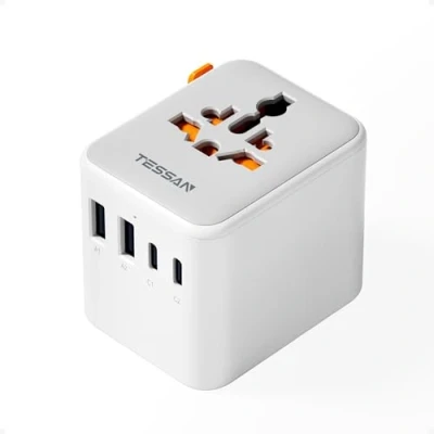 Imagen de TESSAN Adaptador Enchufe Universal, de Viaje con 2 USB C y A, Cargador Universal pour UK Americano Japon Australia