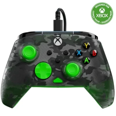 Imagen de Turtle Beach Rematch Core Camo Negro/Verde Gamepad Con cable licencia para Xbox Series XS, One y PC Botones de audio, motores vibración disparadores pulso, 3 m