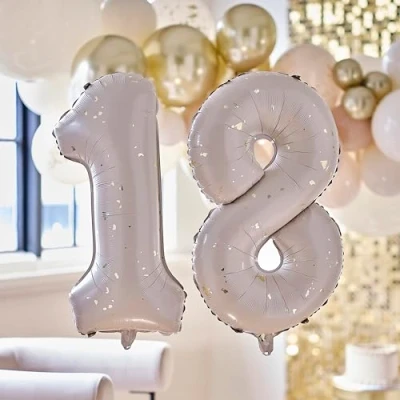Imagen de Ginger Ray Paquete de globos para cumpleaños número 18, 2 colores neutros y dorados, con pajilla inflable, 26 pulgadas