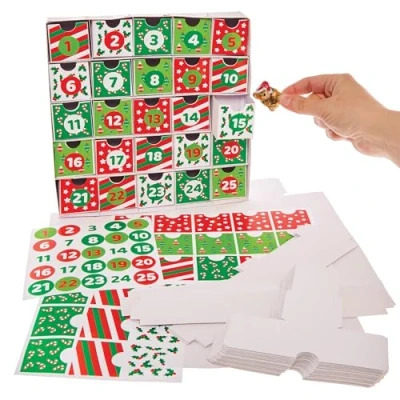 Imagen de Baker Ross FX772 Kit Calendario de Adviento Navideño 1 kit, Manualidades navideñas para hacer y decorar con niños