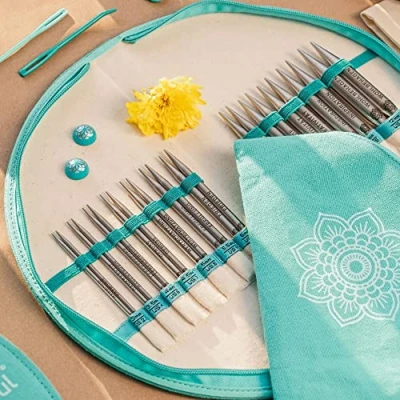 Imagen de KNITPRO Mindful Set GRATITUDE Juego de puntas aguja acero inoxidable y accesorios, artículo 36301DE, edición alemana