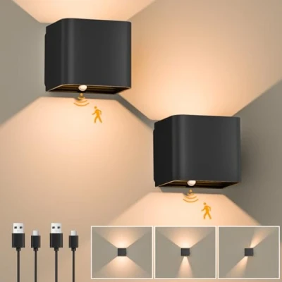 Imagen de GuKKK Aplique de Pared Interior, 2 Piezas Lámpara con Sensor Movimiento, Inalámbrica Recargable, Blanco Cálido 3000K ángulo Haz Regulable (Negro)