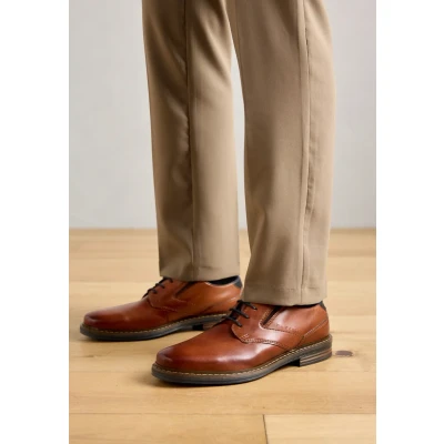 Imagen de bugatti 311 aoc01, Zapatillas Hombre, coñac, 45 EU Ancho
